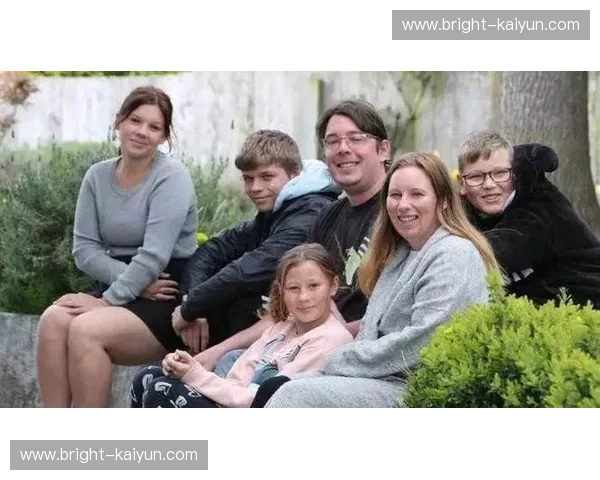 跨越半个地球的灵魂博弈：新西兰的荒野心跳vs葡萄牙的蔚蓝旧梦