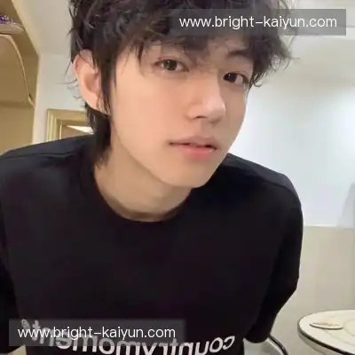 韩眉芮